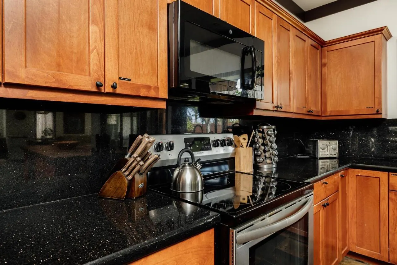 The Bamboo House Apartment Kailua-Kona Homestay
